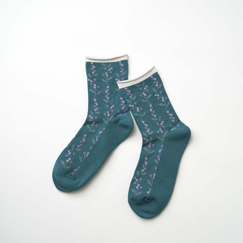 from F marja ベリー クルーソックス/BGR